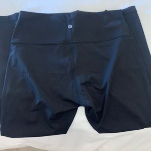 Lulu lemon wunder under high rise legging 25” size 12